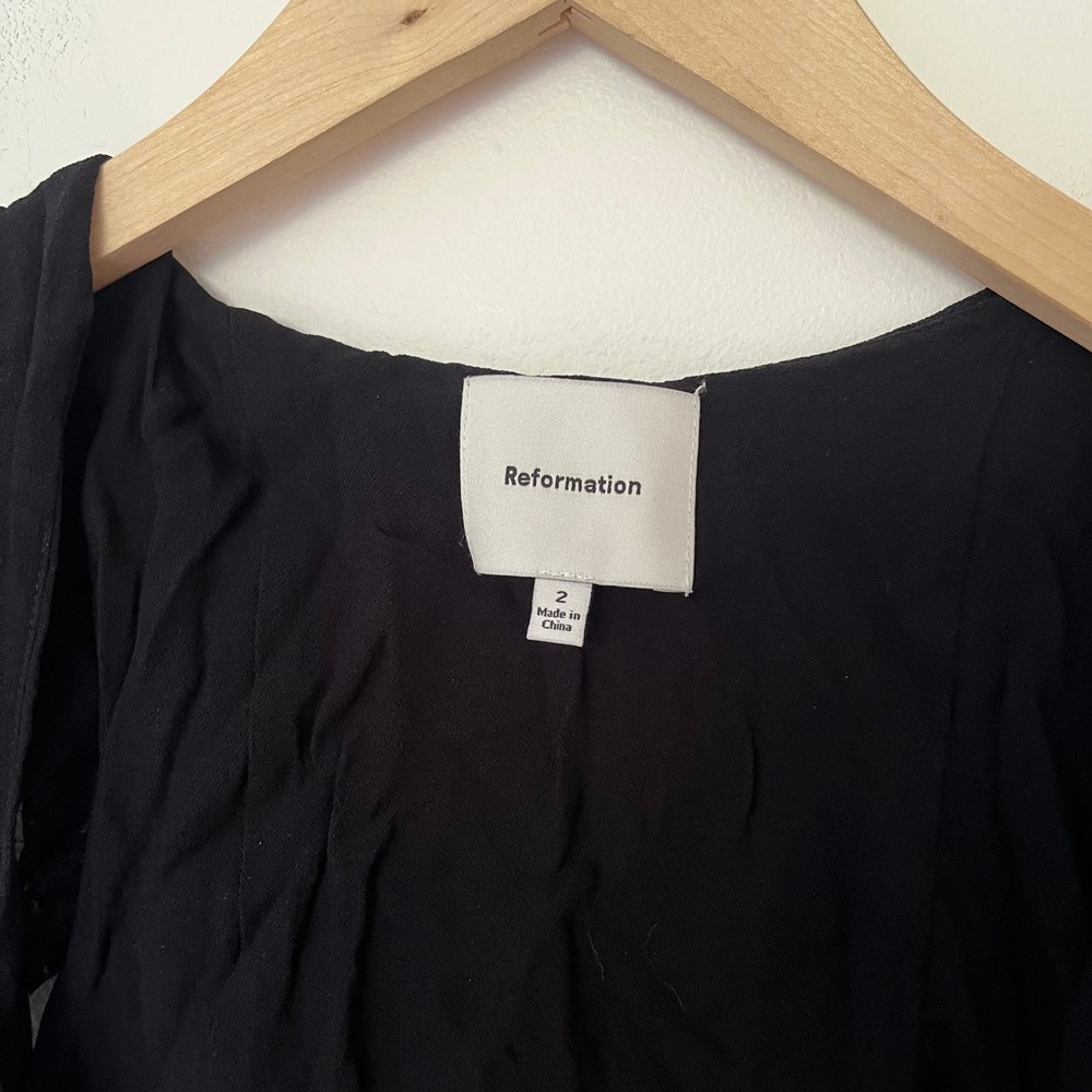 Reformation Black Lace Trim Tie Front Cropped Ruffle Blouse Top Mens Size 2 - Picture 2 of 12
